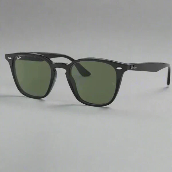 Ray-Ban RB4258 601/71 – Black Green