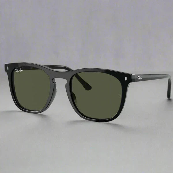 Ray-Ban RB2210 901/31 – Black Green