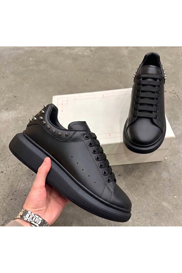 Sneakers Alexander Mq Unisex Negri – Adidași premium cu ținte