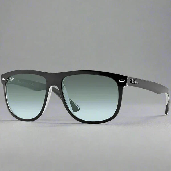 Ray-Ban Boyfriend RB4147 6039/71 – Transparent Grey Green