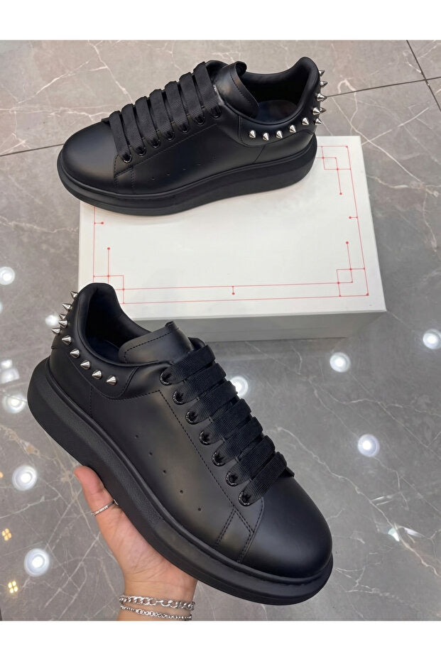 Sneakers Alexander Mq Unisex Negri – Adidași premium cu ținte