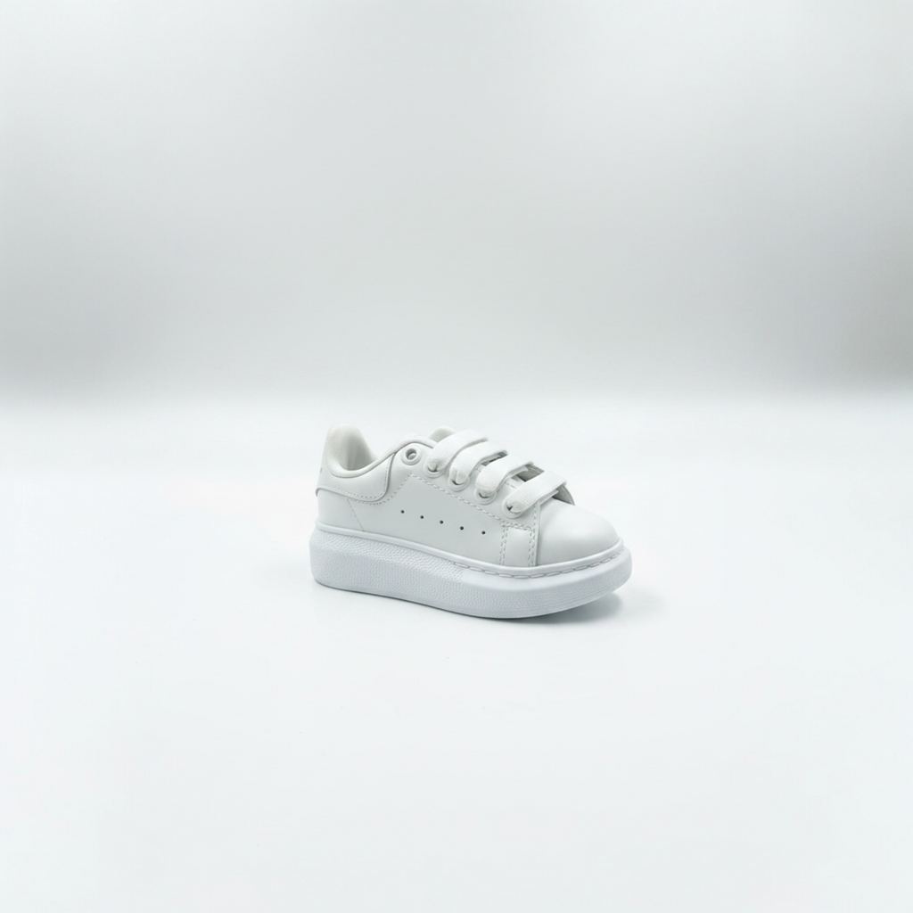 Adidași MQ White